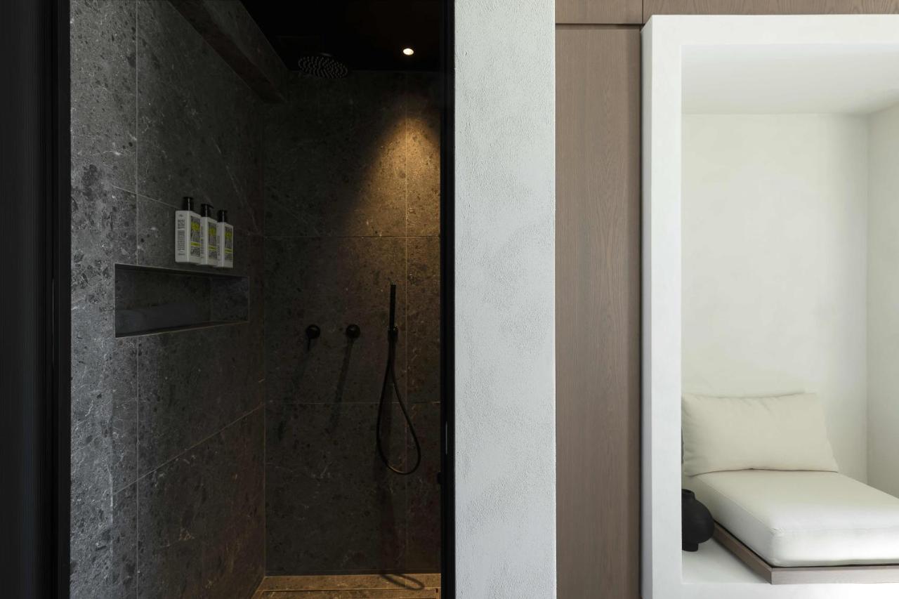 Cubic Mykonos Seafront Design Suites Ornos  Eksteriør billede